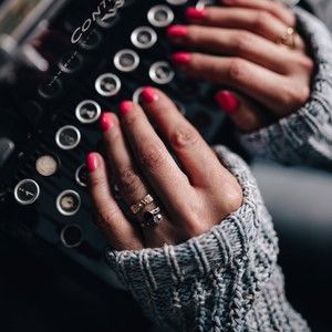 Meet your Posher, Annie